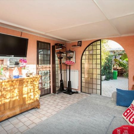 Residenza Camilla Ξενοδοχείο Ρώμη Εξωτερικό φωτογραφία